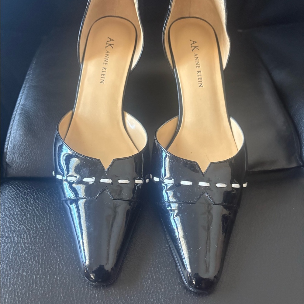 Anne Klein Black Patent Leather Heels